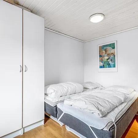 Vakantiehuis Tenho - 150m From The Sea By Interhome *
